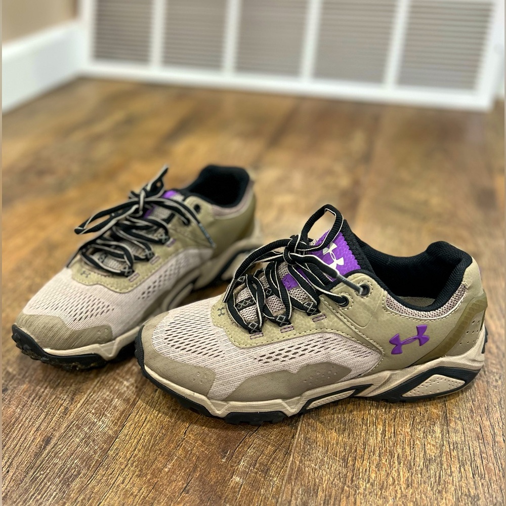 Under Armour Glenrock Low Hiking Shoes womens size 6.5